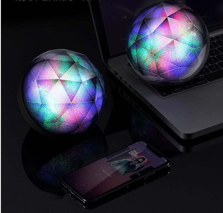 LED seven-color bluetooth speaker magic ball bluetooth speaker